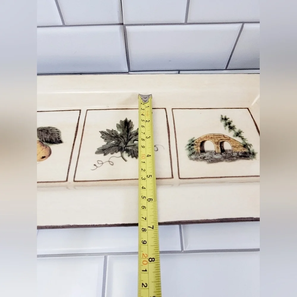 WILLIAMS-SONOMA Made in Italy Large Rectangular Ceramic Tray Graphic Print Detai